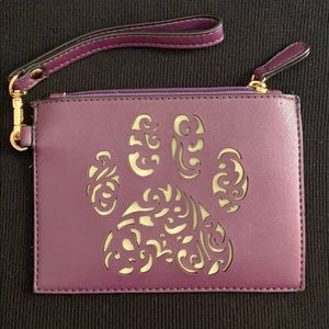 🐾 🌻Adorable Purple Paw Print Wristlet